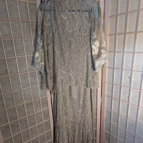 Spencer Alexis 2X Dress with shawl - Picture 3 of 3